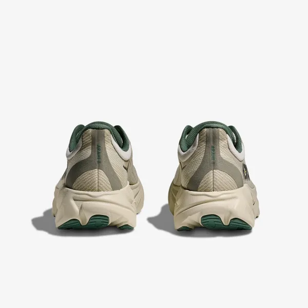 Hoka Arahi 8 