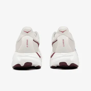 Hoka Arahi9 