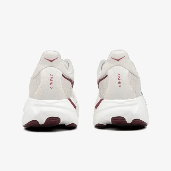 Hoka Arahi9 