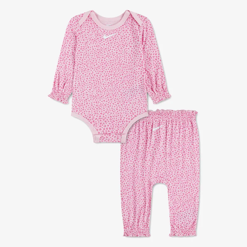 Nike NKG ESSENTIALS MINI SPOT AOP S 