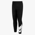 Nike Sportswear Club 