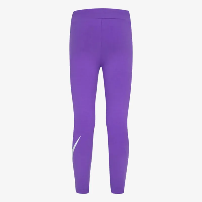 Nike Sportswear Club 