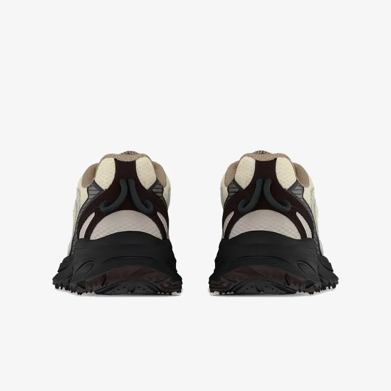 Lacoste L003 NEO SHOT 126 3 