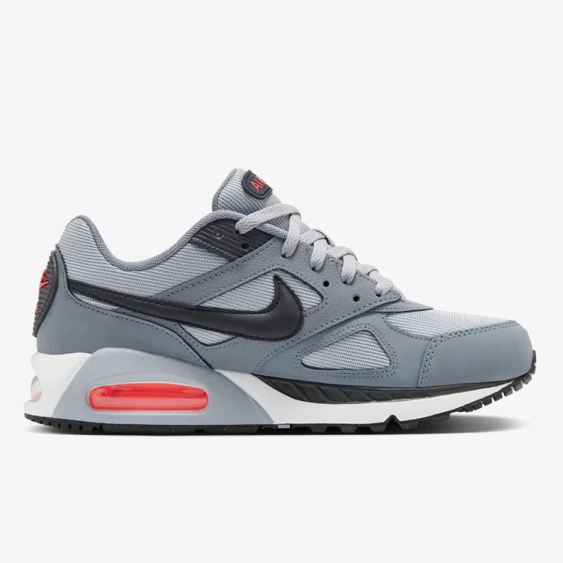 Nike Air Max IVO 