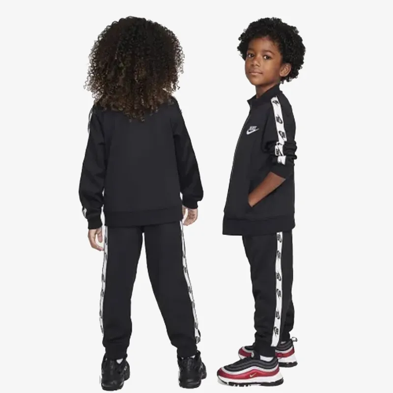 Nike NKN FULL ZIP SET WITH LOGO TAP 