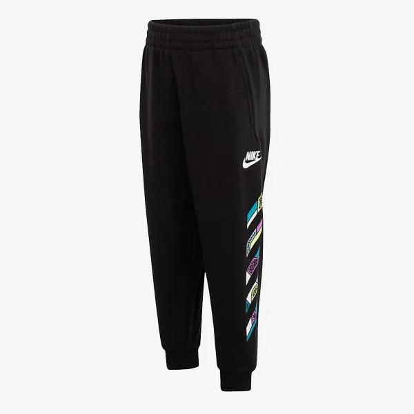 Nike Outside the lines 
