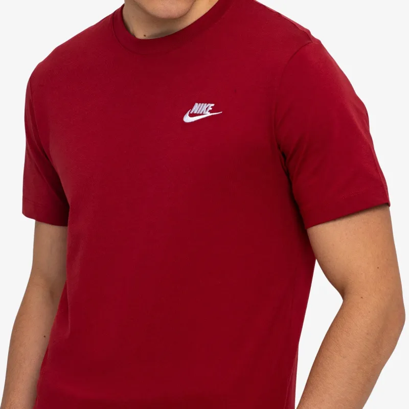 Nike Sportswear 