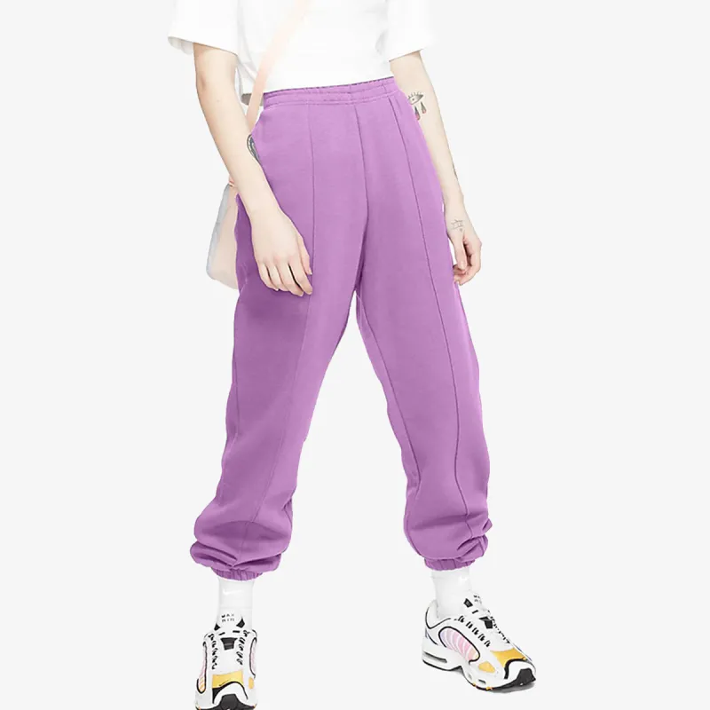 Nike Sportswear Essential Collection 