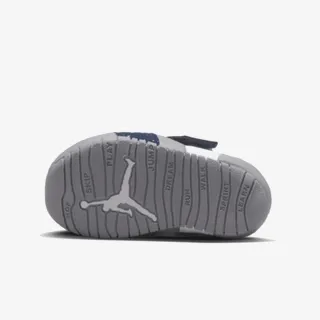 Nike JORDAN FLARE BT 