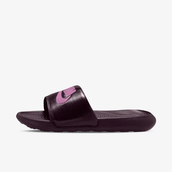 Nike W NIKE VICTORI ONE SLIDE 