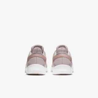 Nike W NIKE LEGEND ESSENTIAL 2 