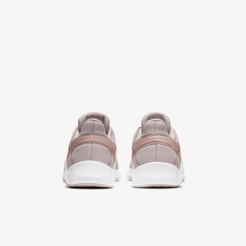Nike W NIKE LEGEND ESSENTIAL 2 