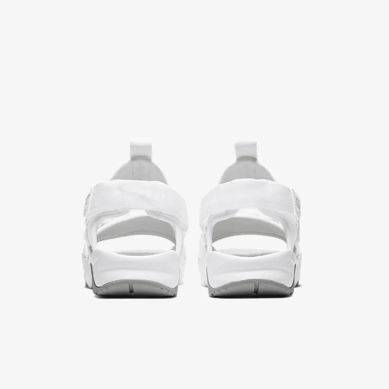 Nike WMNS NIKE CANYON SANDAL 