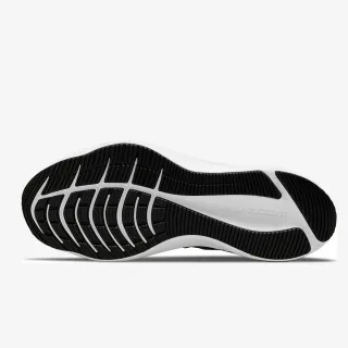 Nike WMNS NIKE WINFLO 8 
