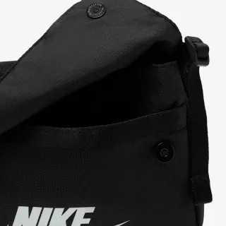 Nike Futura 365 