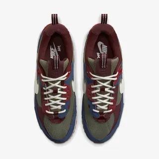 Nike W AIR MAX 90 FUTURA 