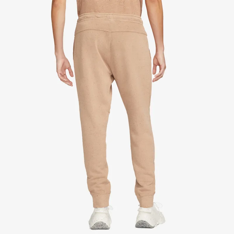 Nike Club Fleece+ 