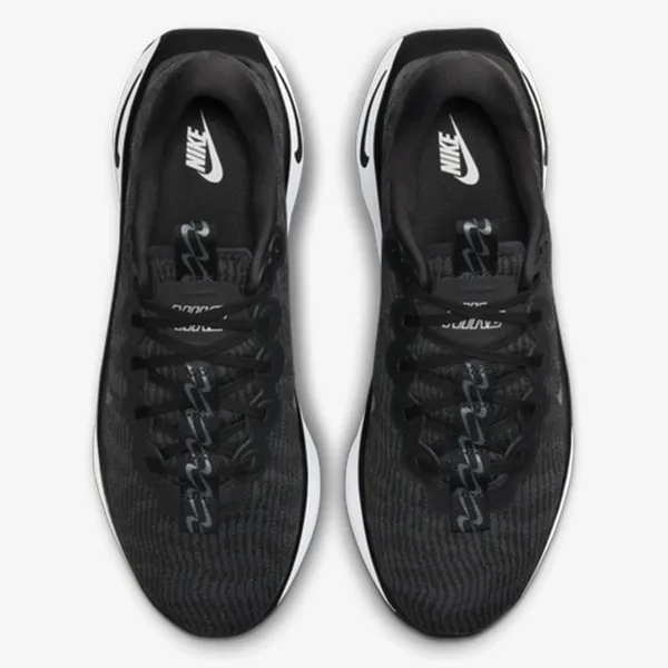 Nike Motiva 