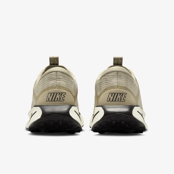 Nike NIKE MOTIVA 