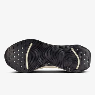 Nike Motiva 