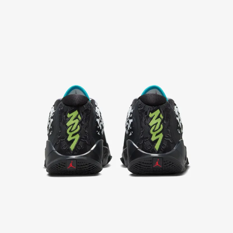 Nike Zion 3 