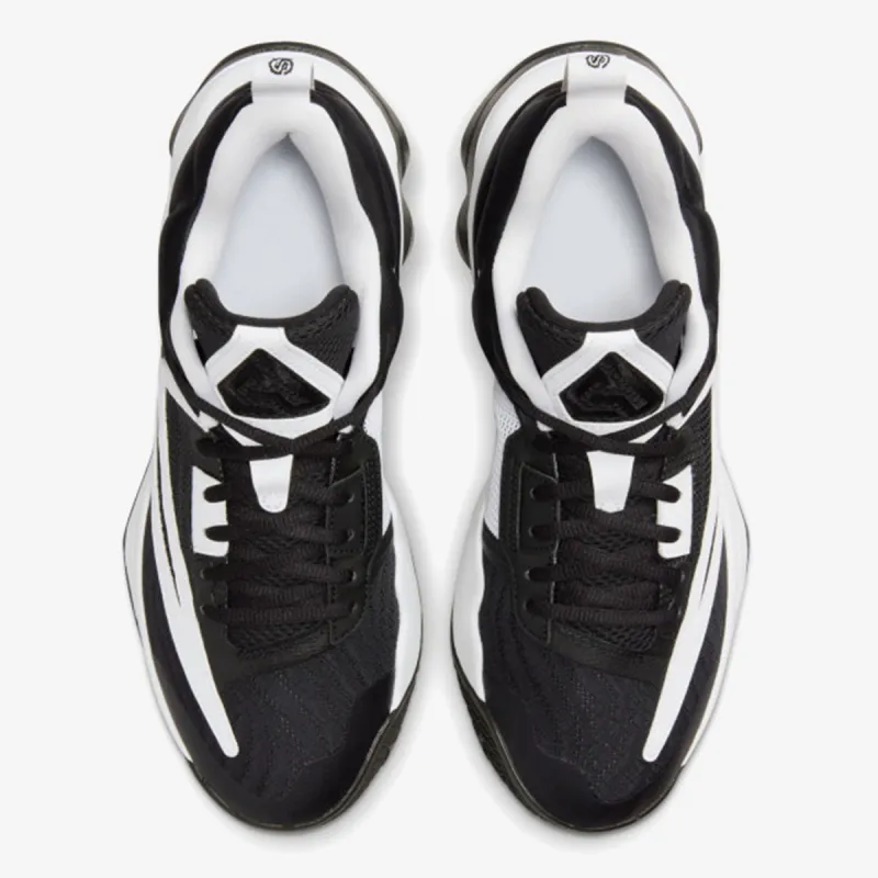 Nike Giannis Immortality 3 