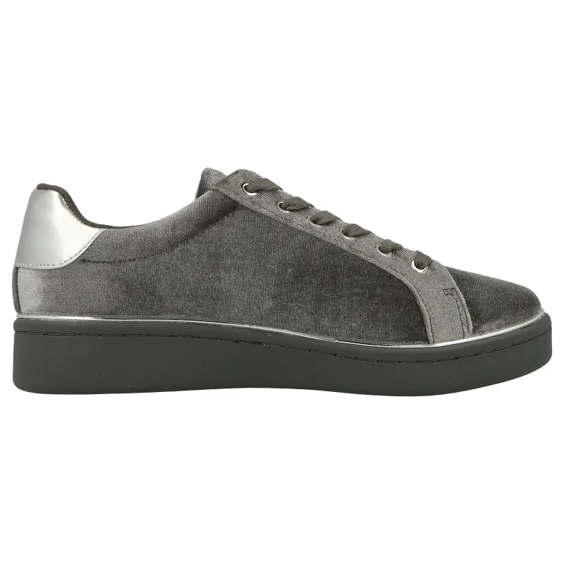 Ellesse LII 