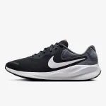 Nike Revolution 7 