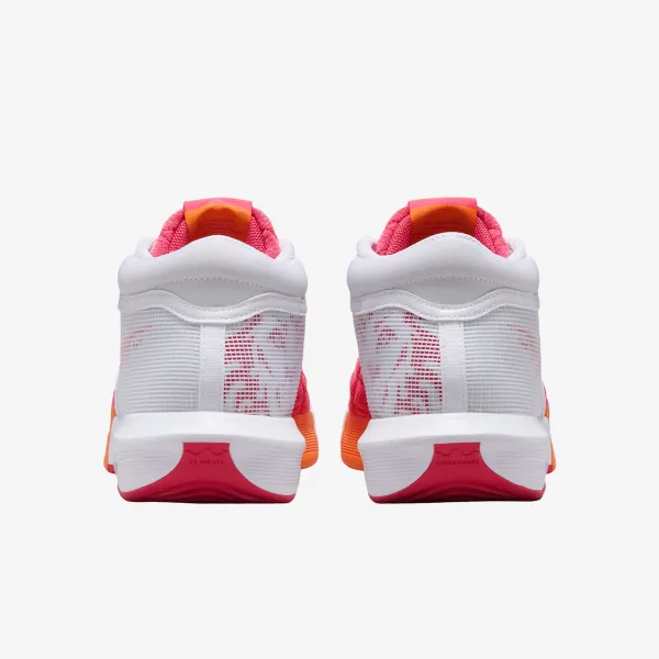 Nike LeBron Witness VIII 