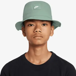 Nike Apex 