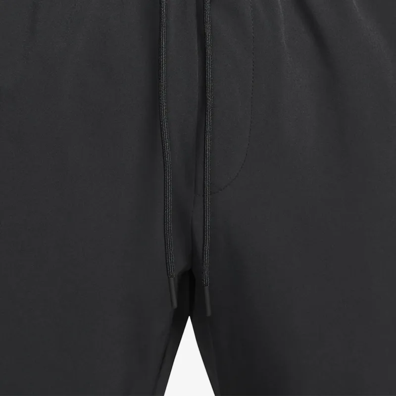Nike Dri-FIT Unlimited 