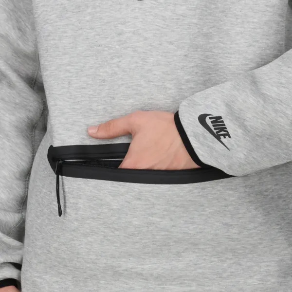 Nike Tech Fleece 