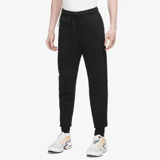Nike Tech Fleece 