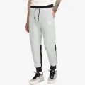 Nike Tech Fleece 