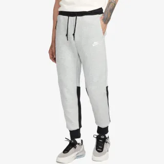 Nike Tech Fleece 