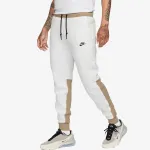 Nike Tech Fleece 