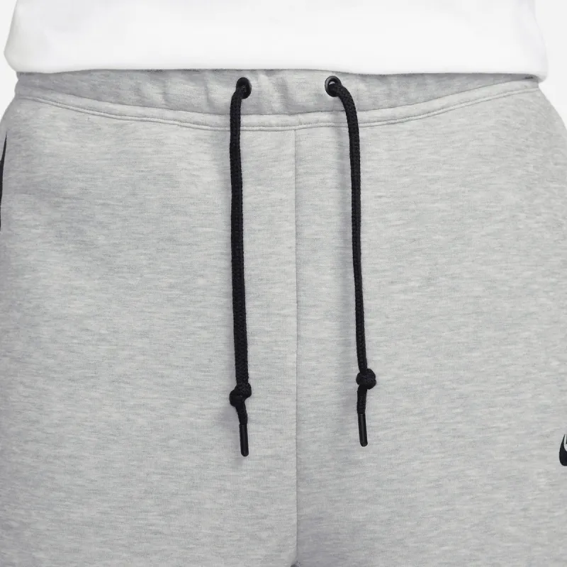 Nike Tech Fleece 