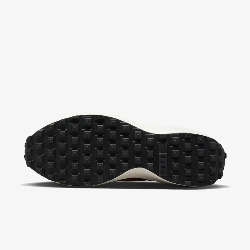 Nike WMNS NIKE WAFFLE DEBUT ESS 