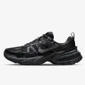 Nike V2K RUN 