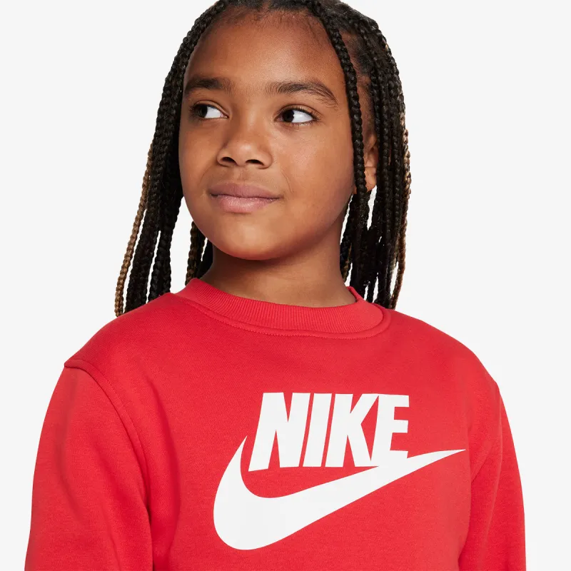 Nike Sportswear Club