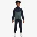 Nike Sportswear Club 
