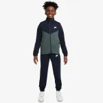 Nike Sportswear Club 