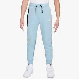 Nike Tech Fleece 