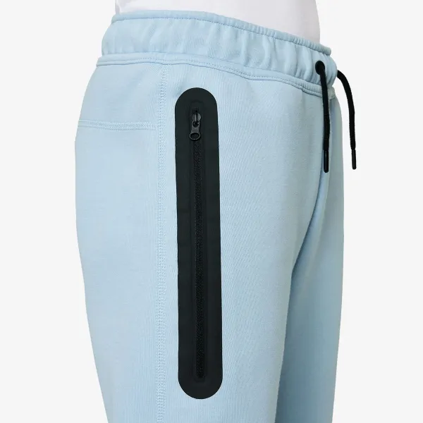 Nike Tech Fleece 