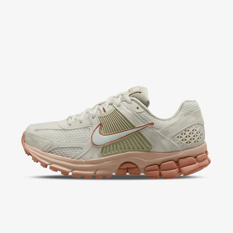 Nike W NIKE ZOOM VOMERO 5 