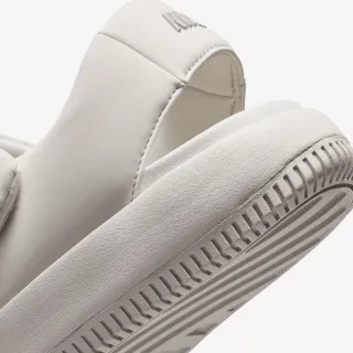 Nike Calm 