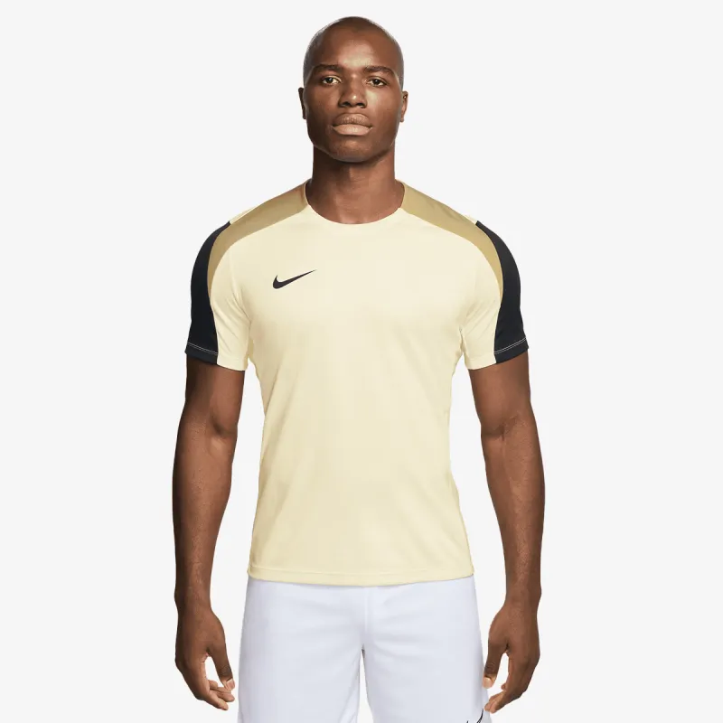 Nike Strike 