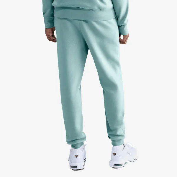 Nike Club 