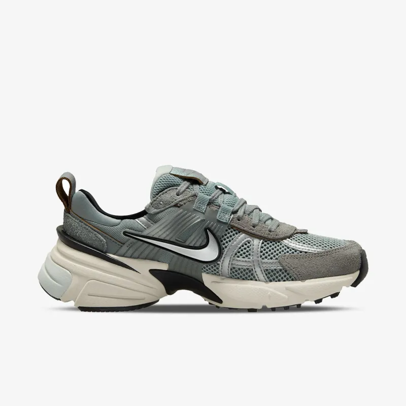 Nike V2K Run 