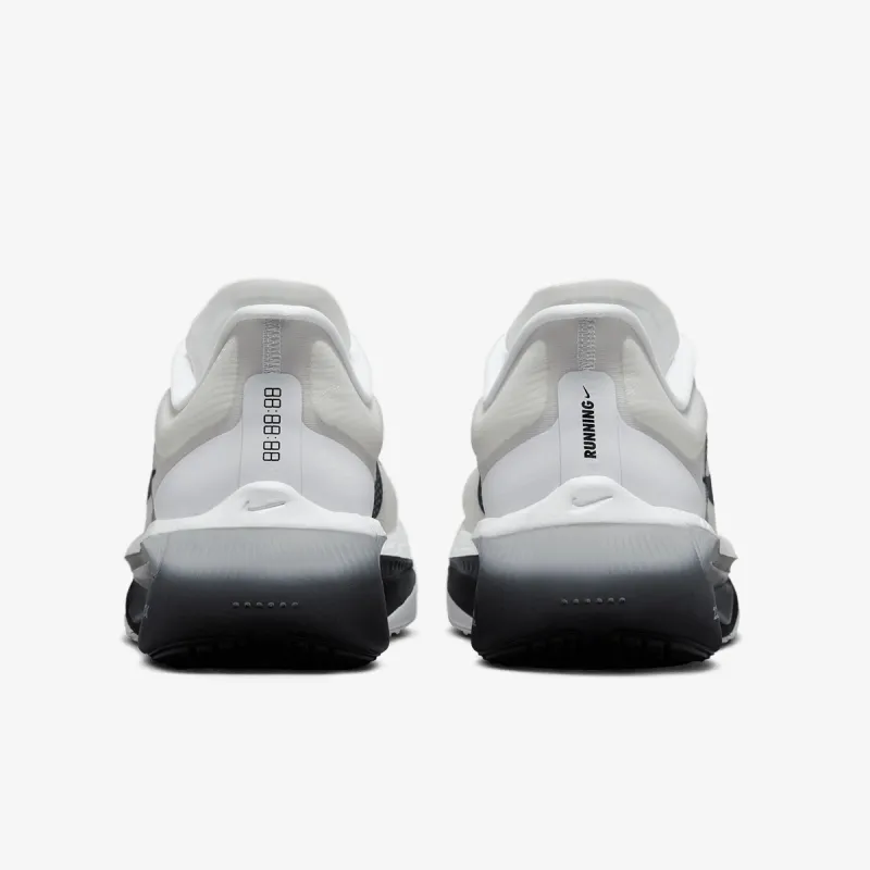 Nike ZOOM FLY 6 